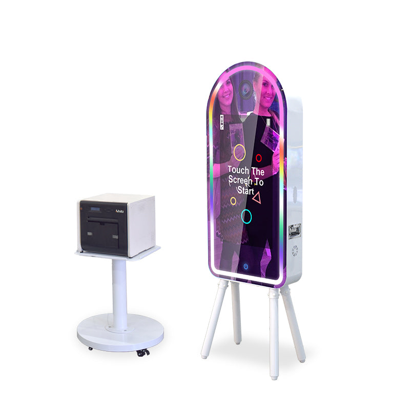M-203 Mirror Booth