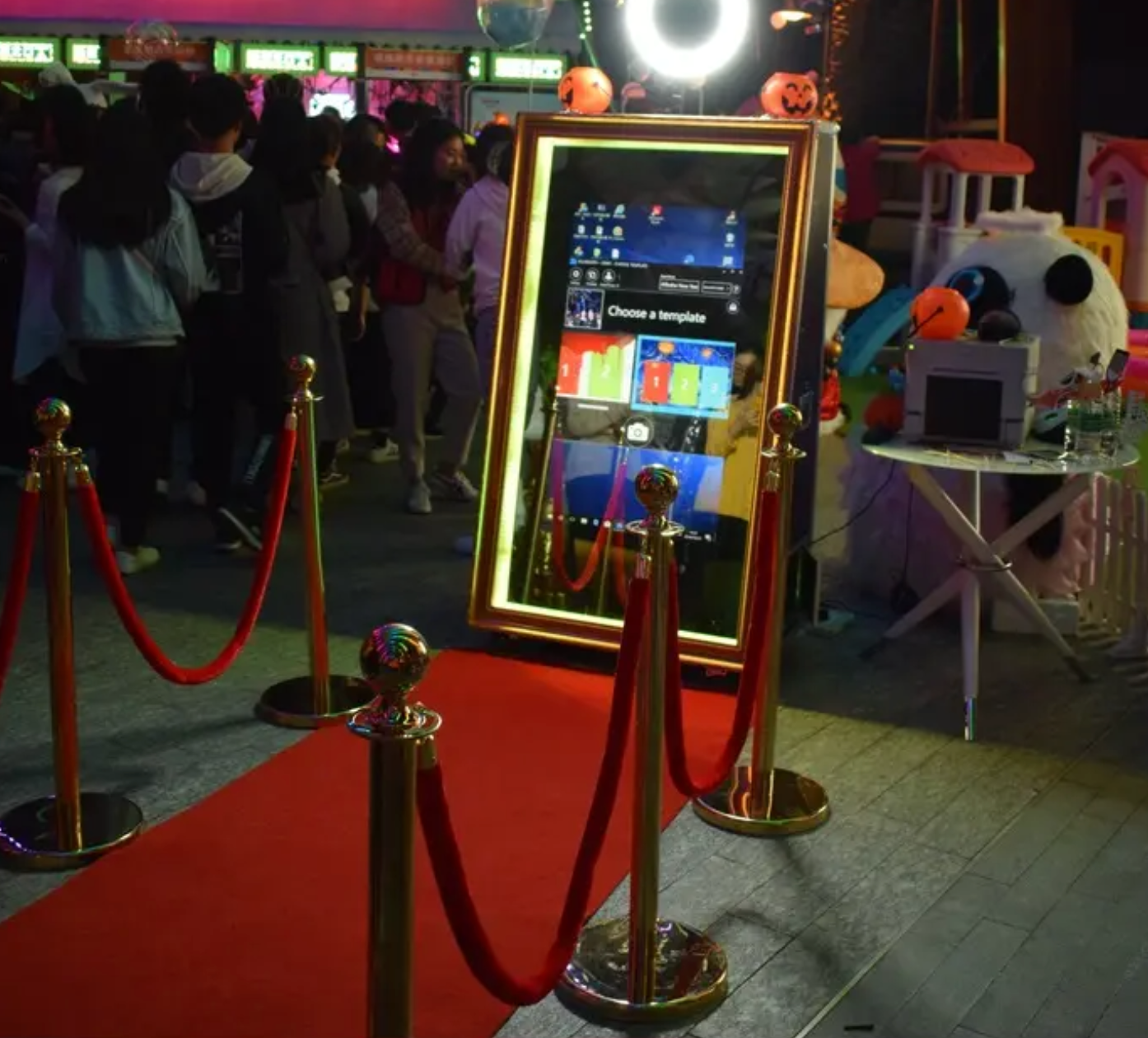 Magic Mirror Fotospiegel Deluxe 65" Zoll LED Display